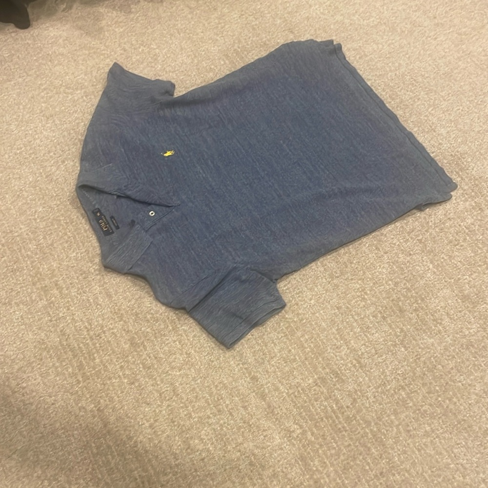 Men’s XL Ralph Lauren polo short sleeve shirt. Textured blue. Like new